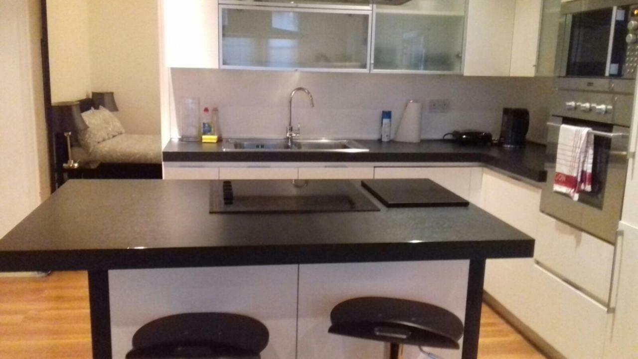 Apartament Stylish 1 Bed In Earls Court Londyn Zewnętrze zdjęcie